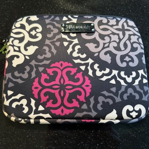 VERA BRADLEY IPAD CASE - Picture 2 of 2